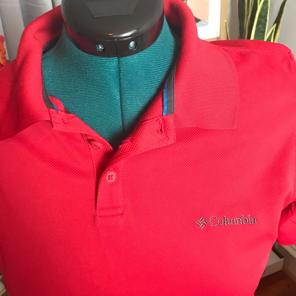 Columbia sportswear top